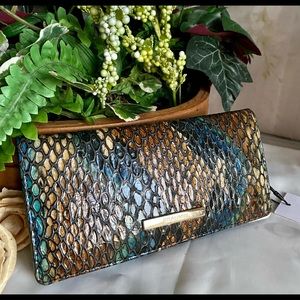 🎄⛄️SALE!!🎅🏼💟(($165)) Bottle Blue Fletcher GORGEOUS BRAHMIN ADY WALLET NWT